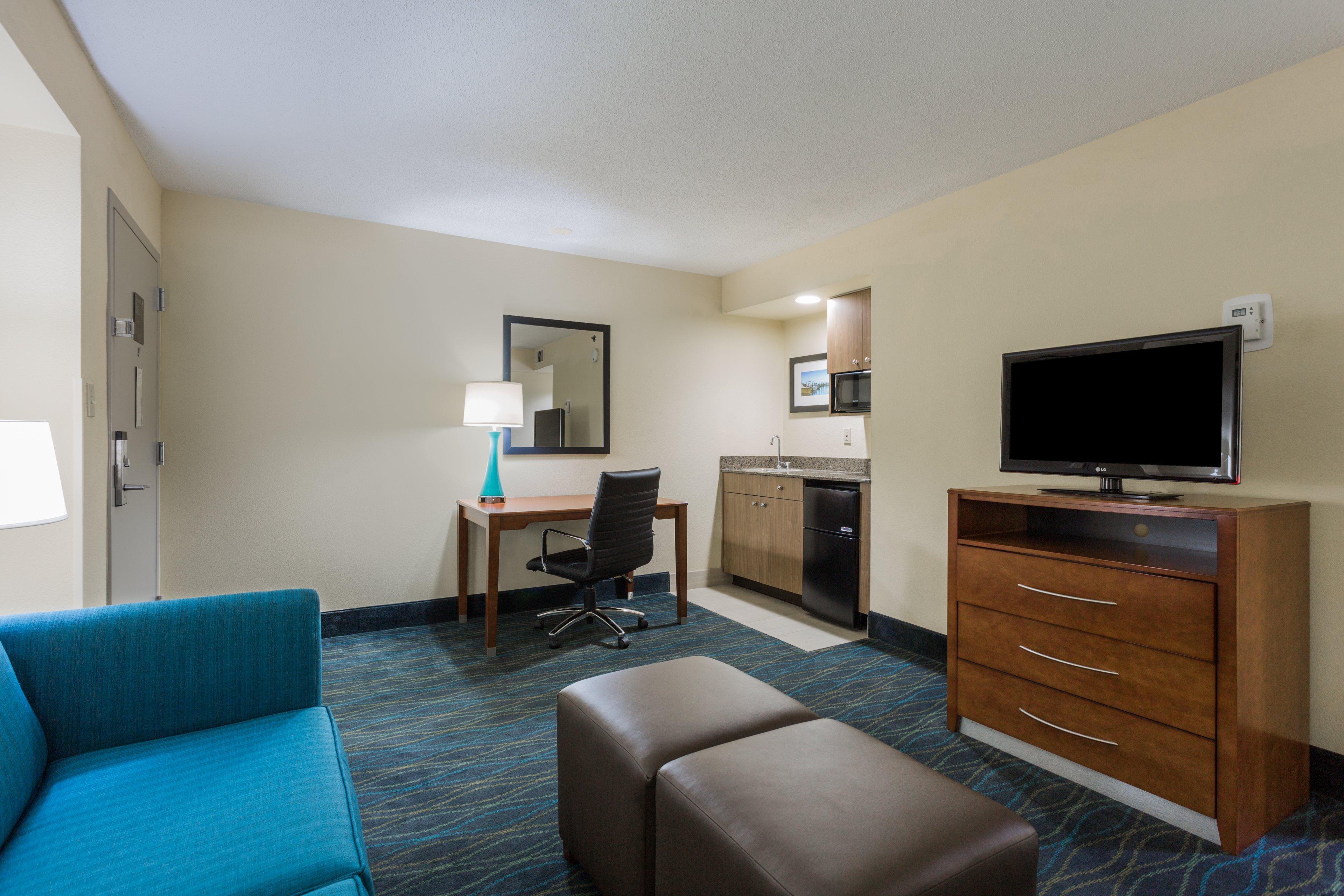 Holiday Inn Express & Suites Wilmington-University Center By Ihg Esterno foto