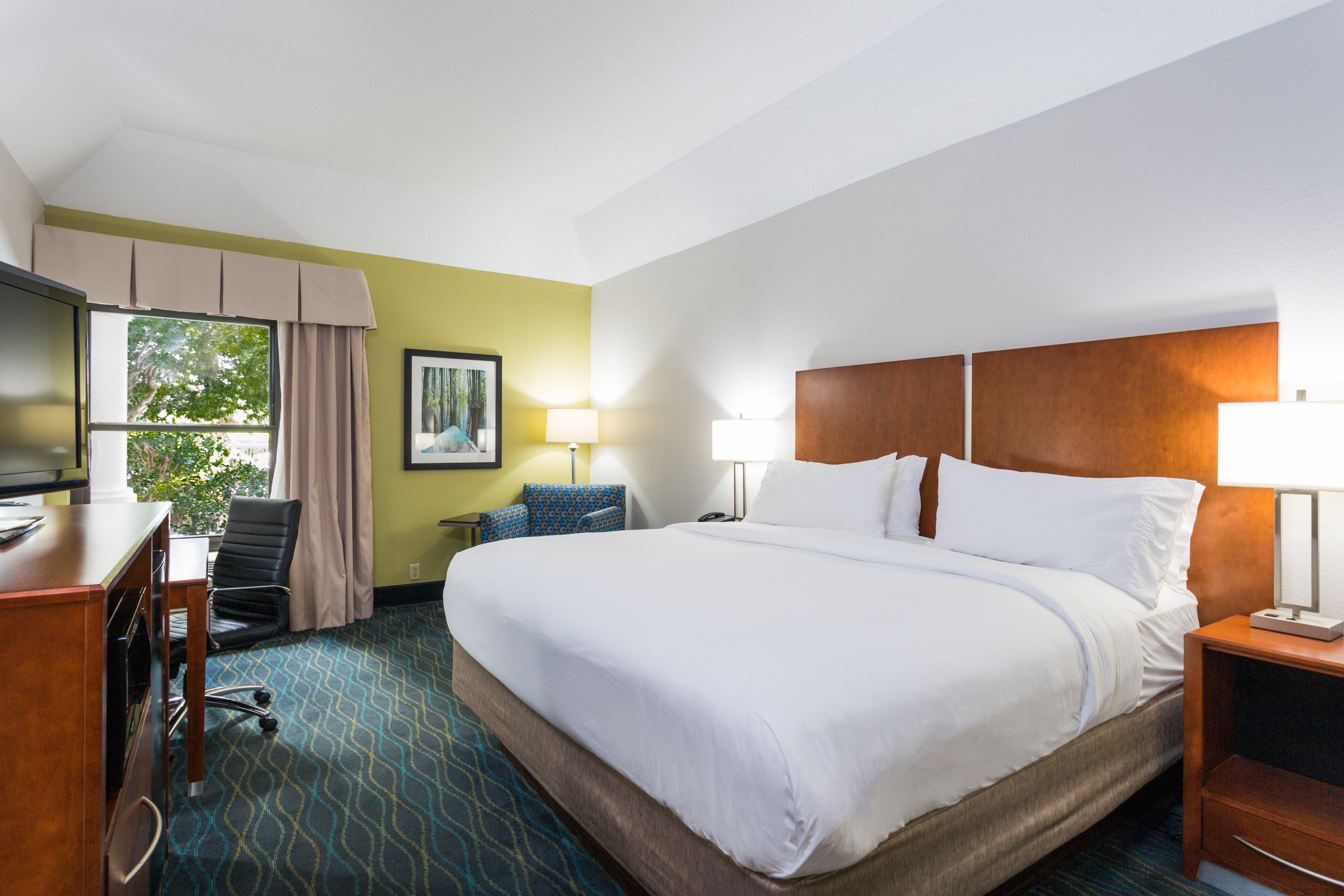 Holiday Inn Express & Suites Wilmington-University Center By Ihg Esterno foto