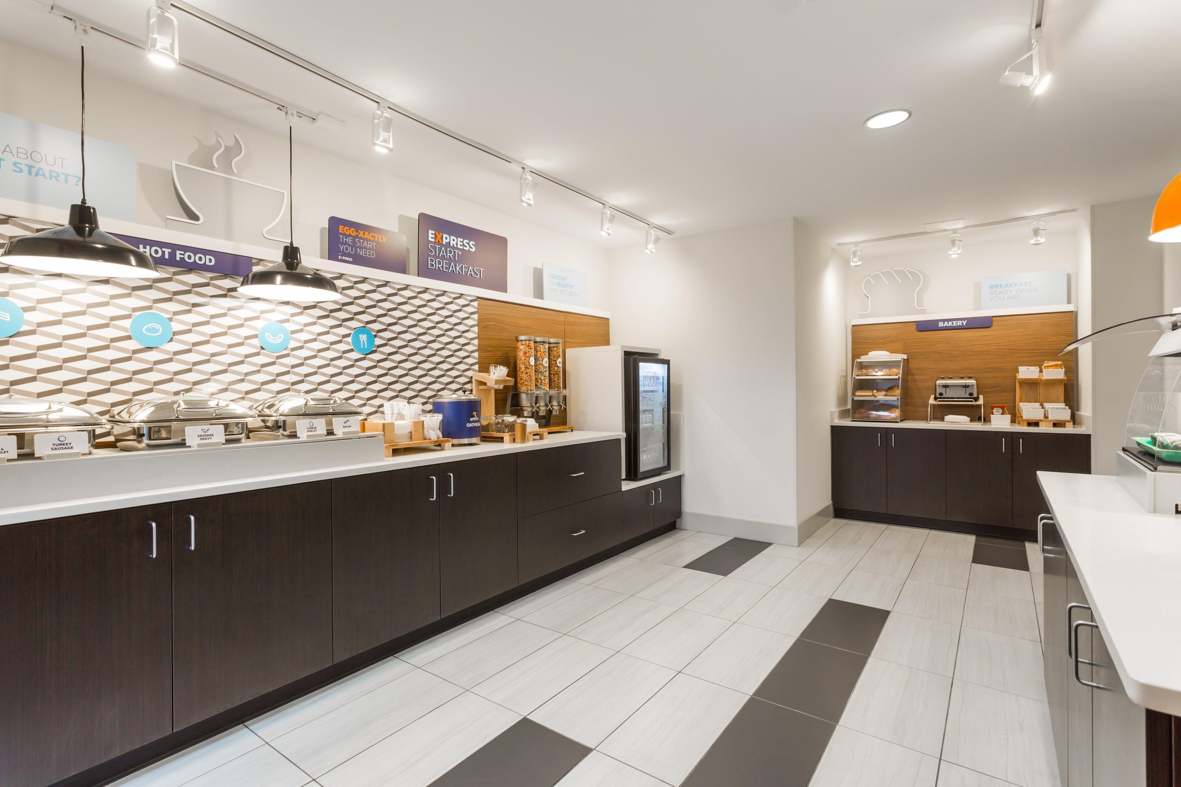 Holiday Inn Express & Suites Wilmington-University Center By Ihg Esterno foto