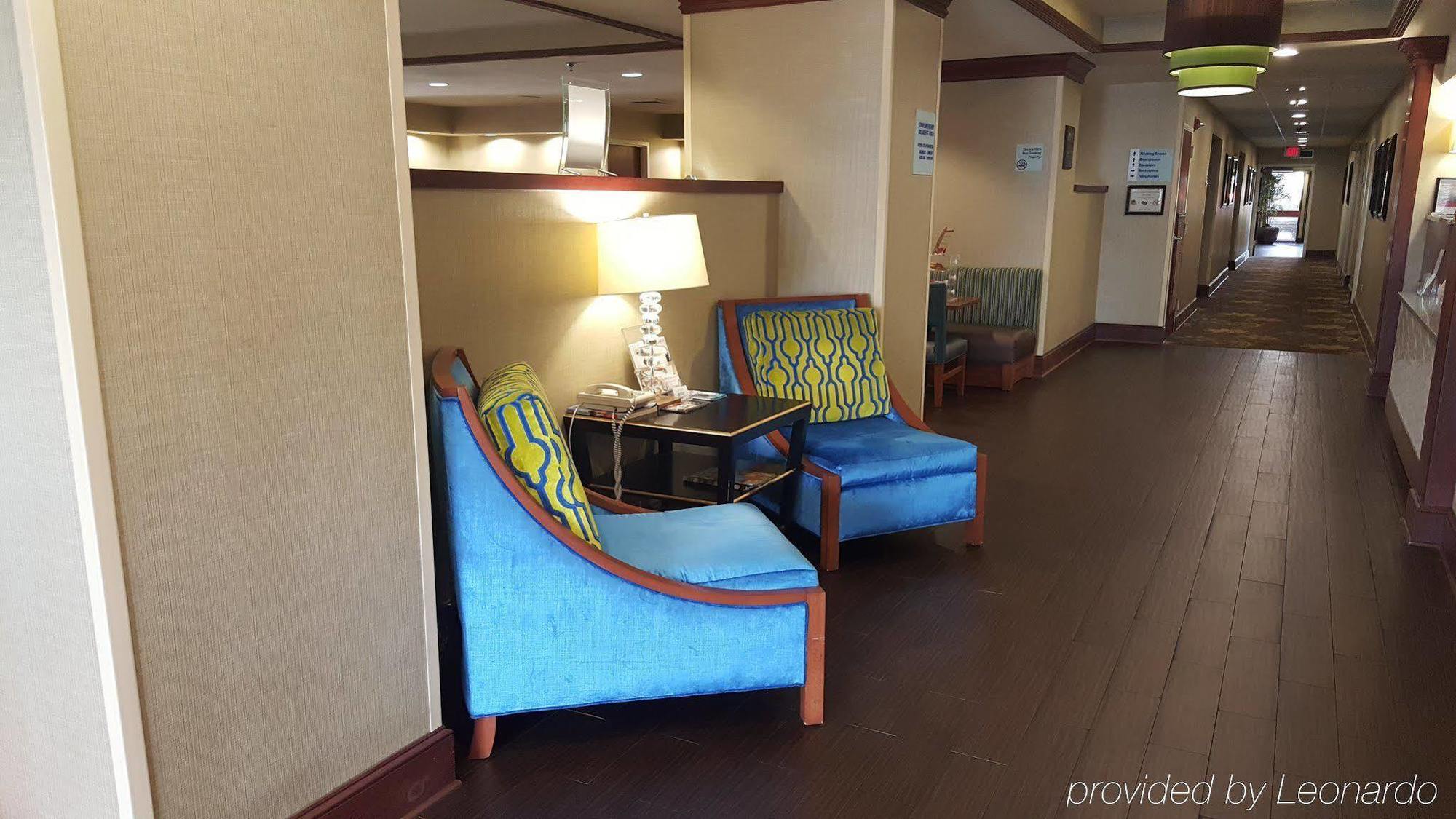 Holiday Inn Express & Suites Wilmington-University Center By Ihg Esterno foto