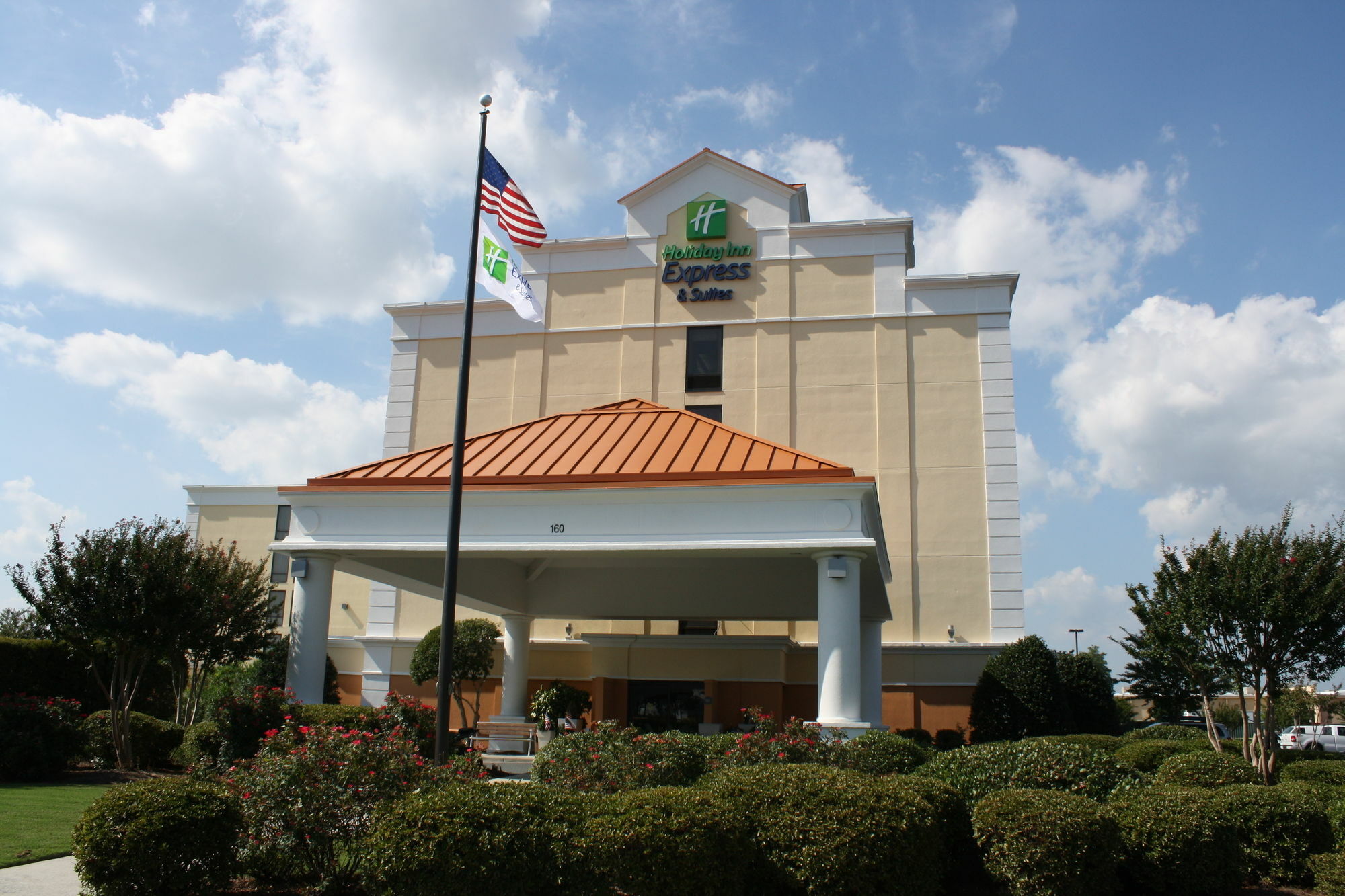 Holiday Inn Express & Suites Wilmington-University Center By Ihg Esterno foto