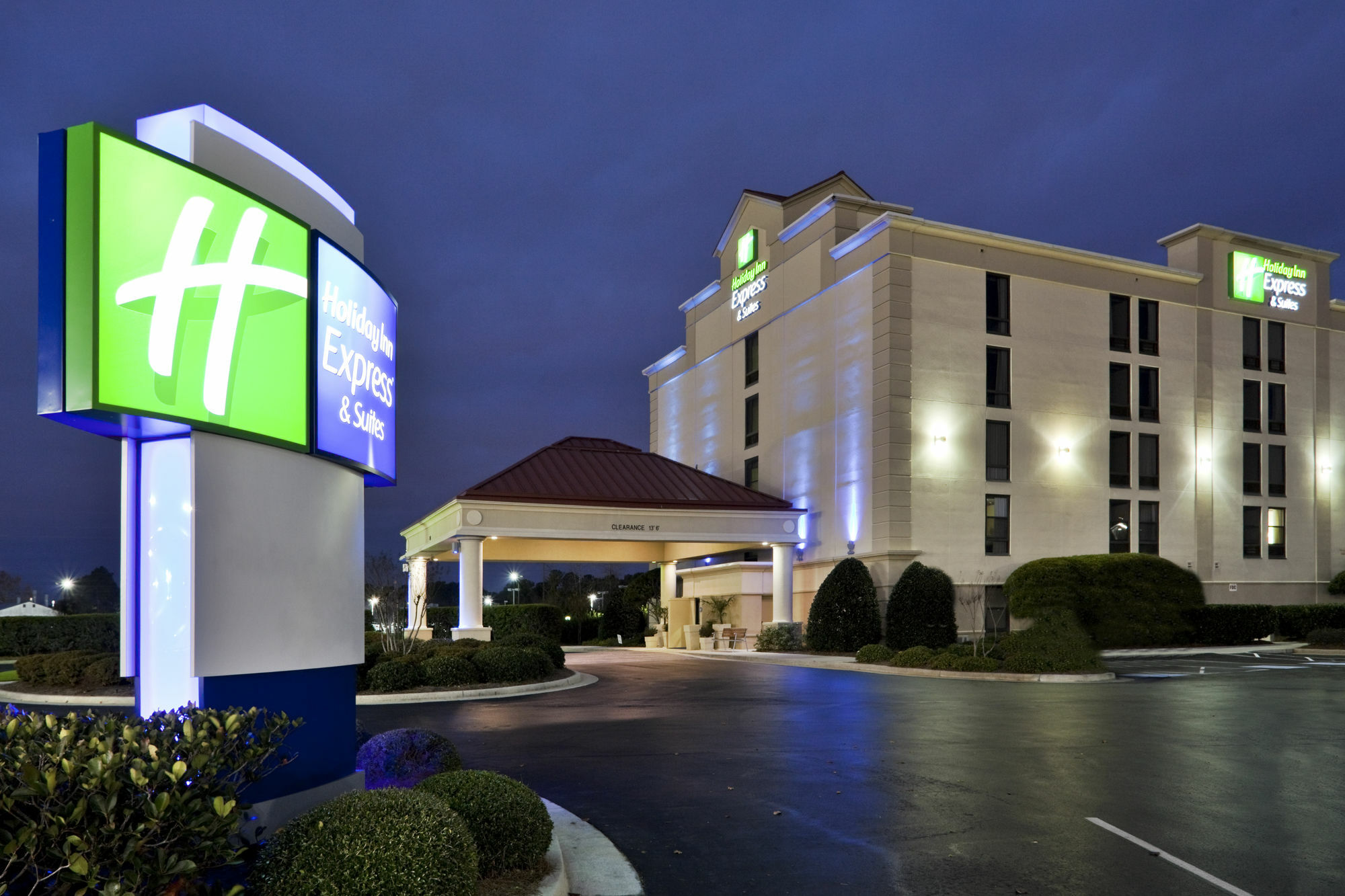 Holiday Inn Express & Suites Wilmington-University Center By Ihg Esterno foto